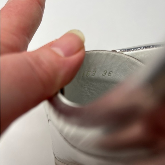 ACNE STUDIOS Adriana Silver Metallic Calf Leather Emotion Plate Face Sneakers - Picture 13 of 14